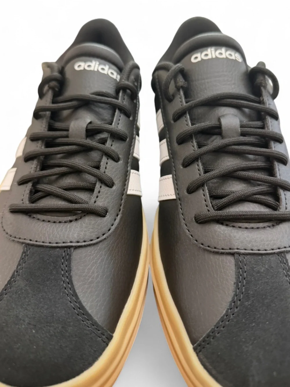 adidas VL Court Bold Triple Stack Gum Sole Shoes Size US Women’s 9/ Men 8 (NEW)